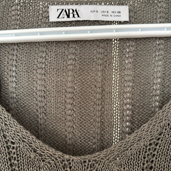 Zara Sweater - Picture 2 of 4